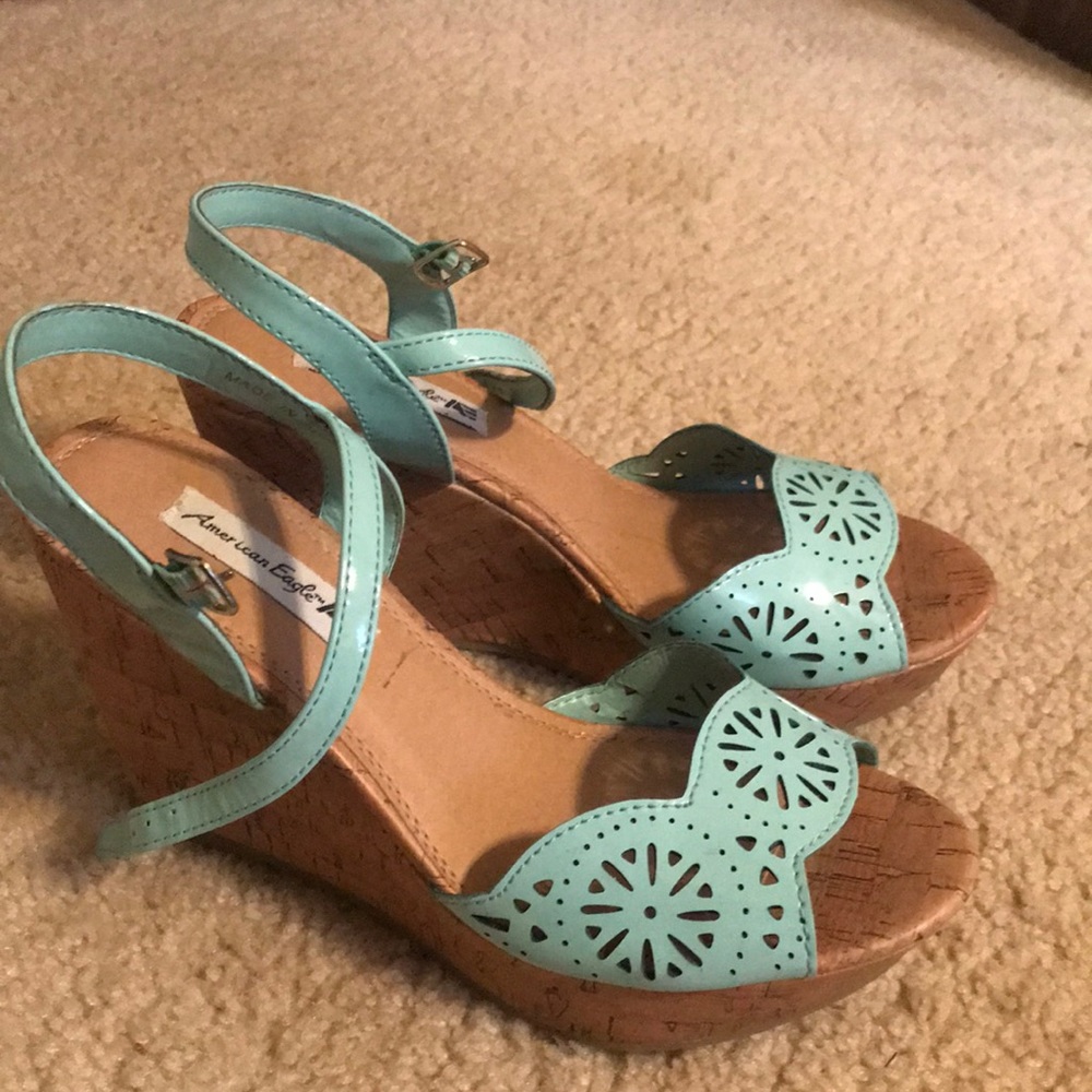 American Eagle Wedges